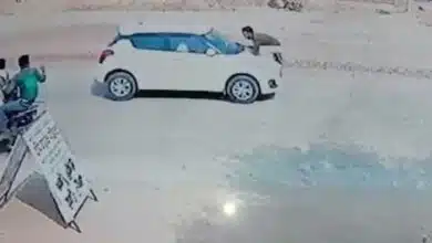 UP Aligarh The car made the soldier run on the bonnet for 500 meters in public