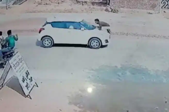 UP Aligarh The car made the soldier run on the bonnet for 500 meters in public