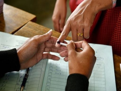 हरियाणा विधानसभा उपचुनाव: बरोदा उपचुनाव मतदान के लिए लगीं लंबी कतारें