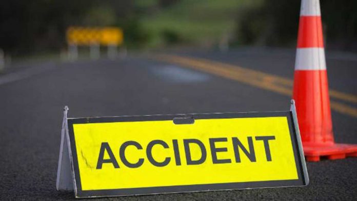 Near Ajmer High speed car collided with truck 4 students died