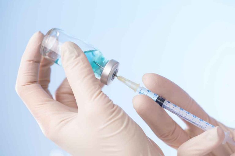 सीरम इंस्टीट्यूट, भारत बायोटेक की कोरोना वैक्सीन को इमरजेंसी इस्तेमाल की फिलहाल स्‍वास्‍थ्‍य विशेषज्ञों की मंजूरी नहीं