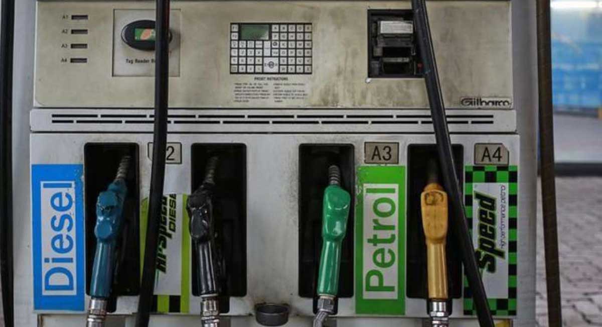 Petrol prices cross Rs 85 in Delhi, Diesel too near record highs
