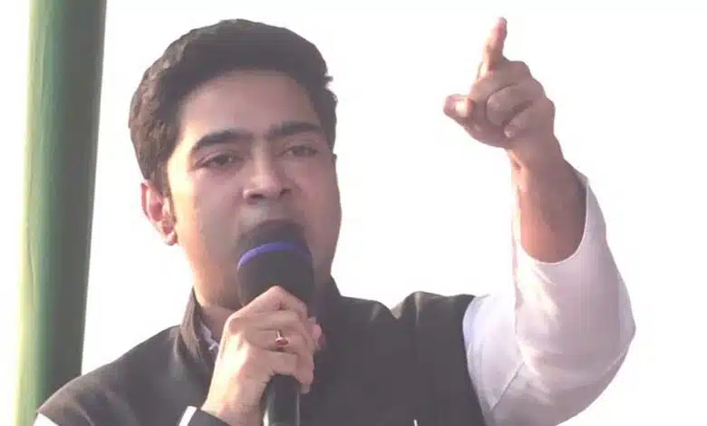 CBI summons to TMC leader Abhishek Banerjee's wife, coal smuggling case.