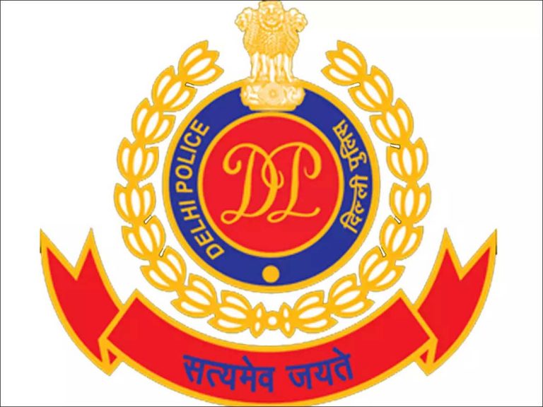 Delhi Police: माहौल खराब करने की थी साजिश, 300 से ज्यादा ट्विटर हैंडल पर थी नजर