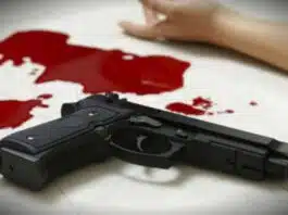 32 year-old man shot pregnant wife in delhi