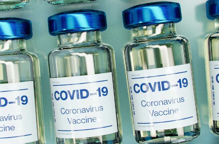 सरकार ने निजी केंद्रों से अप्रयुक्त Covid Vaccine वापस करने के लिए कहा