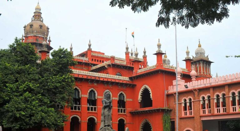 Madras High Court ने चुनाव आयोग के खिलाफ याचिका की तत्काल सुनवाई के लिए राजा की याचिका खारिज कर दी