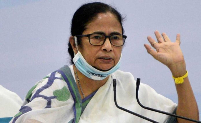 Mamata Banerjee denied lockout vaccinations for everyone above 18 from 5 May