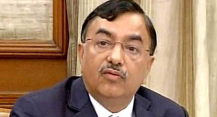 Sushil Chandra to take over as Chief Election Commissioner tomorrow