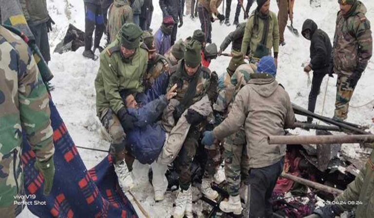 Uttrakhand Avalanche: 384 को बचाया गया, आठ शव बरामद, छह गंभीर