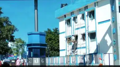 COVID-19 patients run after oxygen leak in Bengal hospital