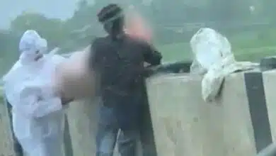 Covid Patient body is being thrown in the river in UP