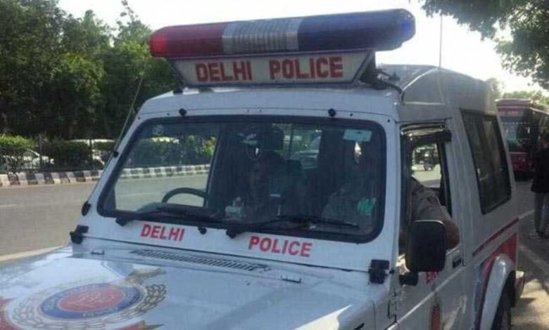 Delhi policeman injured with knife while arresting Nigerian drug dealer