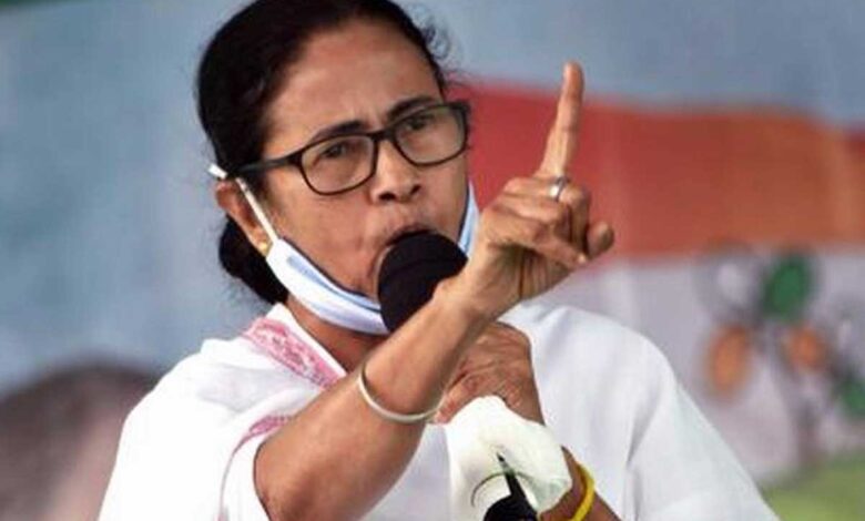 Dont insult me ​​like this Mamata Banerjee to PM