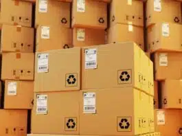 Over 100 Oxygen Concentrators Seized From Khan Market Delhi