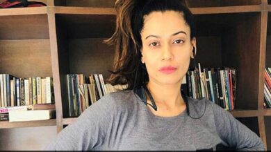 Actress Payal Rohatgi arrested for threatening neighbours