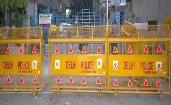 Civil Defence volunteer arrested in Delhi Police uniform for challaning Covid violations