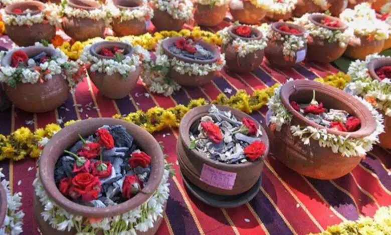 In Bengaluru Unclaimed ashes of 1200 Covid victims submerged