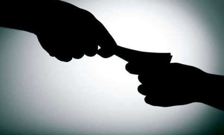 Jharkhand Police Suspended While Collecting Extortion