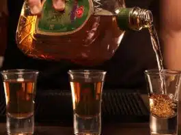 Rules for home delivery of liquor notified in Delhi