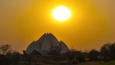 The maximum temperature recorded in Delhi on Wednesday was 44 degrees