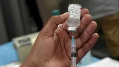 India records 48,698 COVID-19 cases, 1,183 deaths in a day