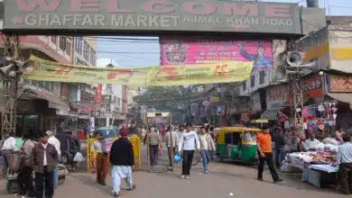 3 markets of Delhi including Gaffar market closed for flouting COVID rules