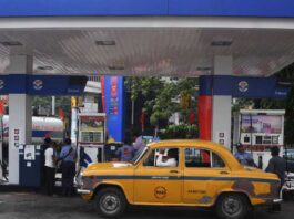 Trinamool targets PM Modi after petrol price crosses Rs 100 in Kolkata