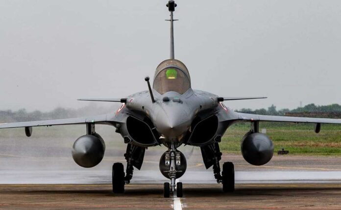 France's investigation into the Rafale deal revives political controversy in India