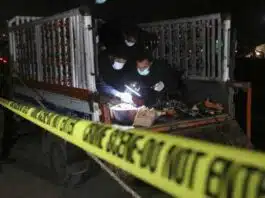 12 killed in grenade attack in southern Pakistan