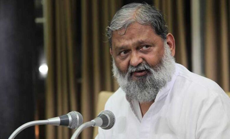 Haryana minister Anil Vij hospitalized due to falling oxygen level