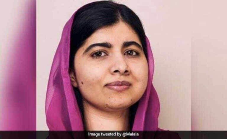 Malala Yousafzai: “महिलाओं के लिए चिंतित” तालिबान का काबुल पर क़ब्ज़ा