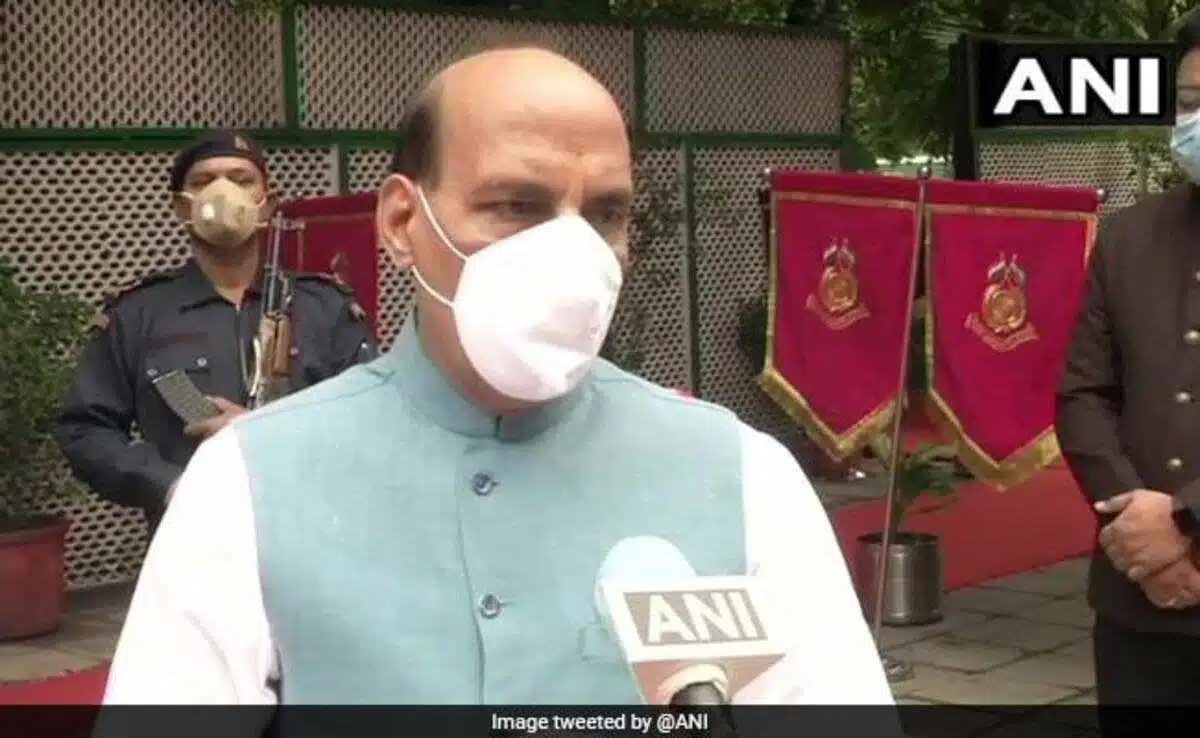 Rajnath Singh: भारत की राष्ट्रीय सुरक्षा चुनौतियां “जटिल” बन रही हैं