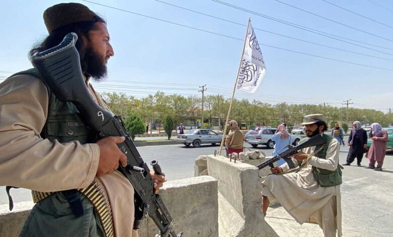 Taliban announces pardon, urges women to join government