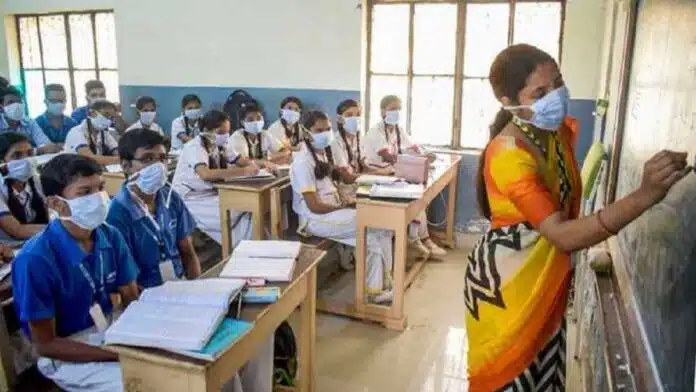 Tamil Nadu Schools to reopen for class 9+ from 1 sep