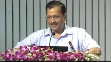 Arvind Kejriwal launches Dekho Hamari Delhi app