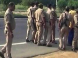 Case against 8 for parading girls naked in Damoh madhya pradesh