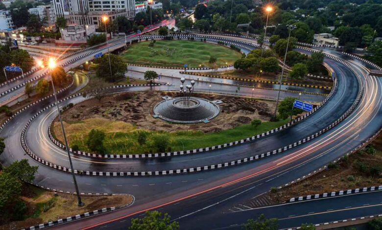Delhi's Latest COVID Guidelines: What's Allowed