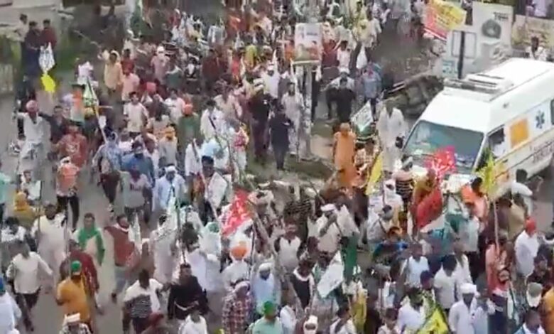 March to Haryana Mini Secretariat, farmers leaders briefly detained