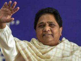 Mayawati slams UP government over poor condition of roads