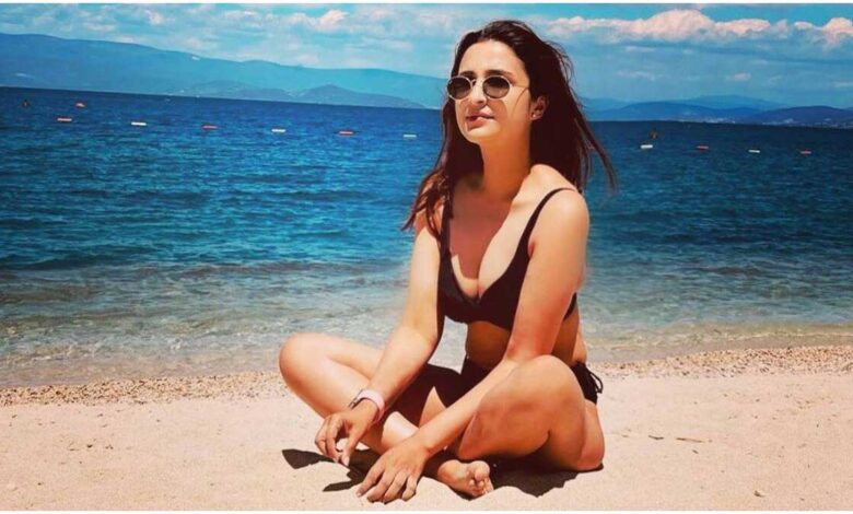 Parineeti Chopra sang a song with brother Shivang Chopra: Watch