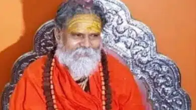 Religious body chief Narendra Giri died by suicide: UP Police