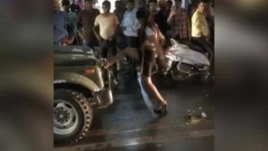 allegedly drunk Delhi Model, blocks army vehicle