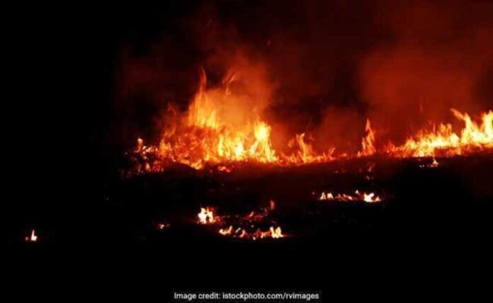 29 Hindu houses set on fire in Bangladesh days after worship violence