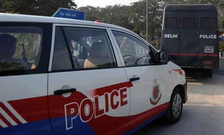 6 arrested for thrashing driver on suspicion of theft in Delhi