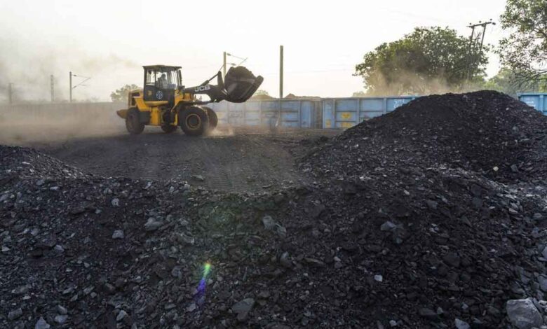 Amit Shah meets ministers amid concerns about coal shortage, power cuts