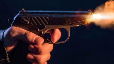 Delhi man kills wife, mother-in-law, calls police