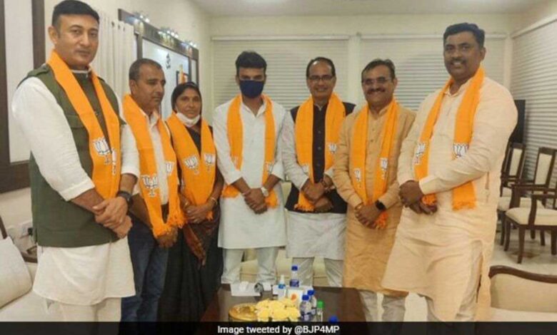 Former Congress MLA joins BJP ahead of bypoll in Madhya Pradesh