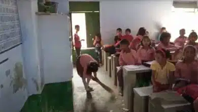 Children are doing brooms in Primary School of Rawal Hardoi