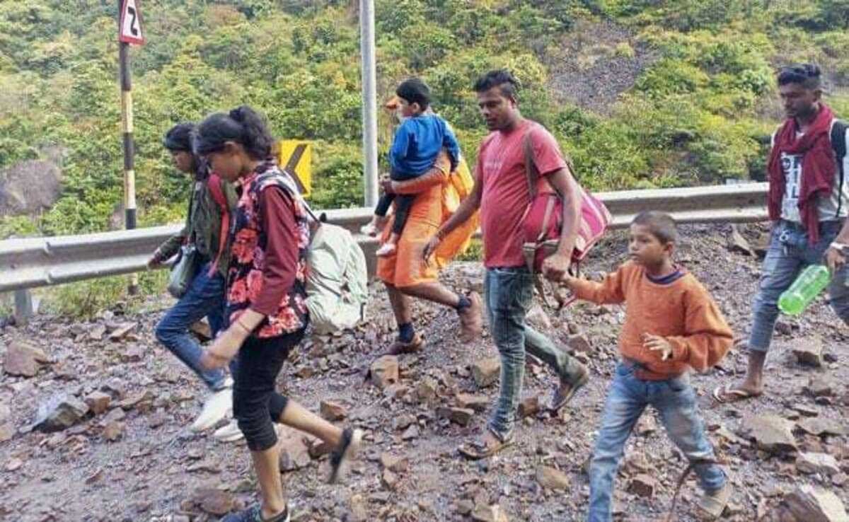 Uttarakhands Ranikhet Almora cut off amid rain Uttarakhand- Ranikhet, Almora, cut off amid rain, fuel only for emergency